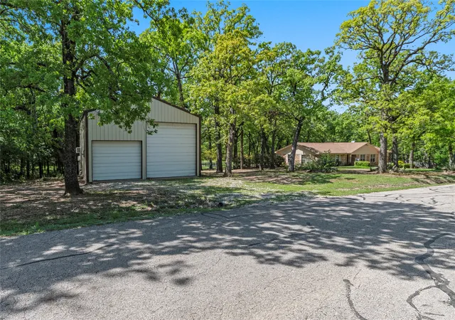 Homes for sale in Gun Barrel City, TX | 125 Harrell St, Gun Barrel City, TX 75156 | MLS# 21216068