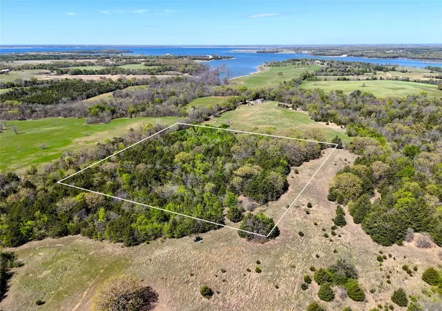 Homes for sale in Honey Grove, TX | 0800 Cr 2765, Honey Grove, TX 75446 | MLS# 21220402