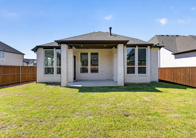 Photo 22 of Sale Pending at 4232 Palomino Rd, Aubrey, TX 76227 | MLS# 21220384 | Listing updated on 2026-10-08