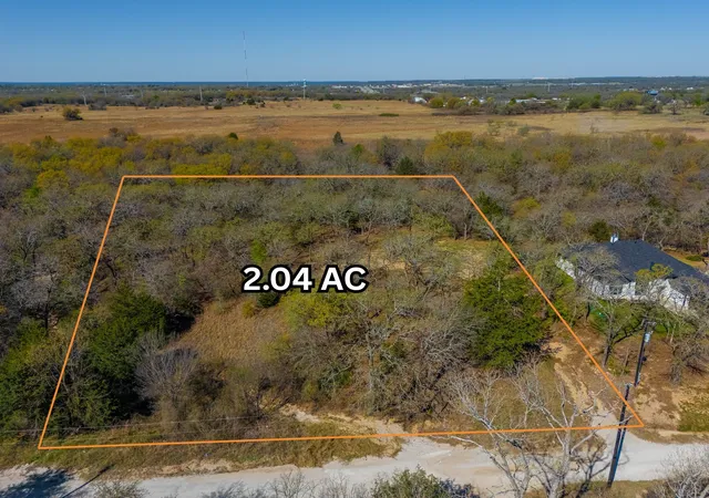 Homes for sale in Bridgeport, TX | 500 Private Road 3204, Bridgeport, TX 76426 | MLS# 21218963