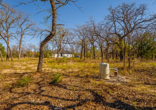 Homes for sale in Bridgeport, TX | 500 Private Road 3204, Bridgeport, TX 76426 | MLS# 21218963