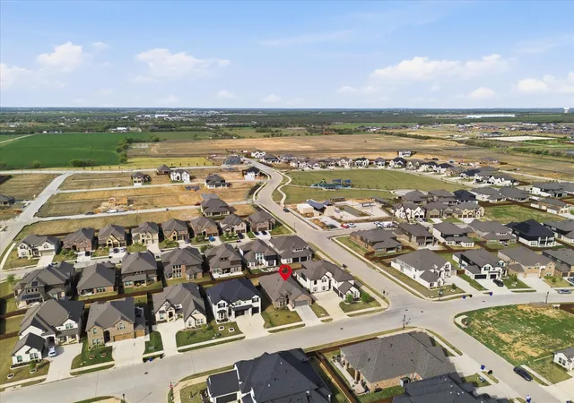 Homes for sale in Mansfield, TX | 2304 Birdwatch Ln, Mansfield, TX 76063 | MLS# 21220350