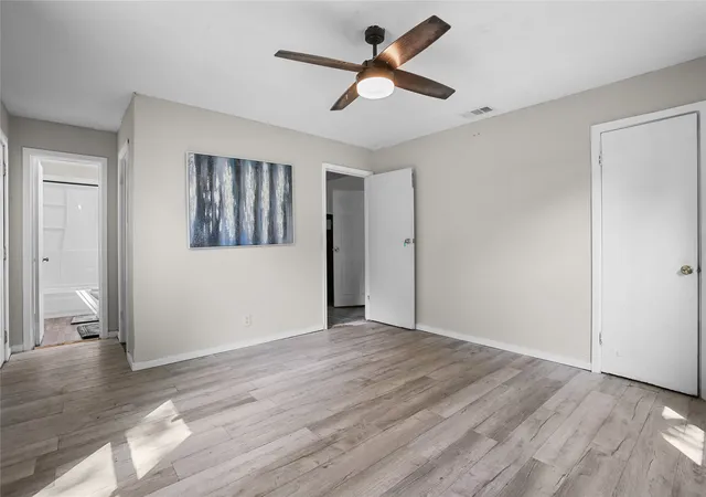Photo 4 of Single family home for sale at 504 Preston St, Waco, TX 76704 | MLS# 21220423 | Listing updated on 2026-07-15