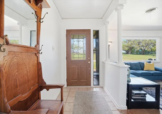 Photo 4 of Single family home for sale at 5509 Wharton Dr, Fort Worth, TX 76133 | MLS# 21215777 | Listing updated on 2026-07-26