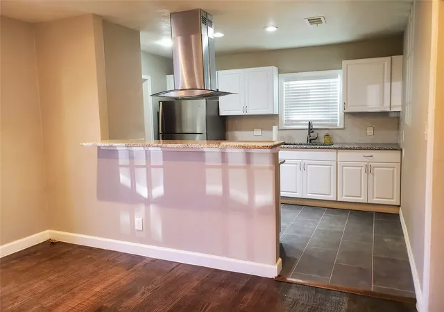 4th image of 3809 Birchman Ave, Fort Worth, TX 76107 | MLS# 21220660