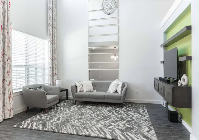 1st image of 631 Cobblestone Ln, Irving, TX 75039 | MLS# 21219333
