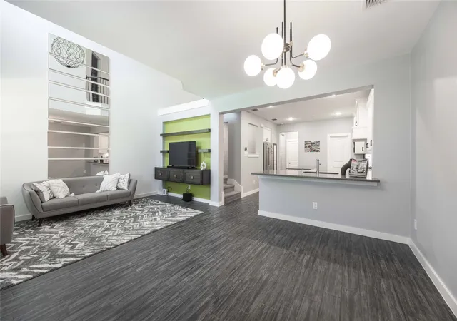 4th image of 631 Cobblestone Ln, Irving, TX 75039 | MLS# 21219333