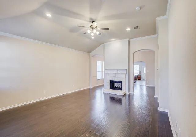 Homes for sale in Burleson, TX | 909 Grant St, Burleson, TX 76028 | MLS# 21220671
