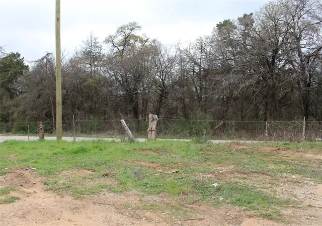 Homes for sale in Hutchins, TX | 2320 Post Oak Rd, Hutchins, TX 75141 | MLS# 21219485