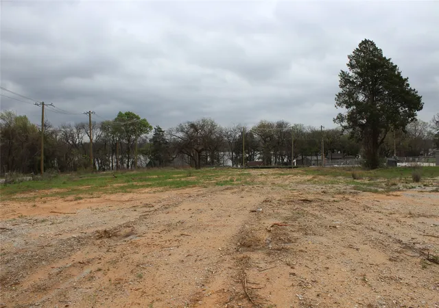 Homes for sale in Hutchins, TX | 2320 Post Oak Rd, Hutchins, TX 75141 | MLS# 21219485