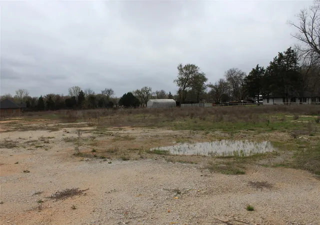 Homes for sale in Hutchins, TX | 2320 Post Oak Rd, Hutchins, TX 75141 | MLS# 21219485