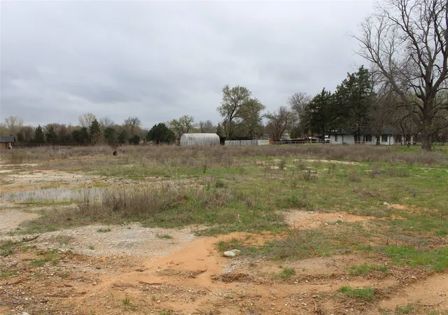 Homes for sale in Hutchins, TX | 2320 Post Oak Rd, Hutchins, TX 75141 | MLS# 21219485