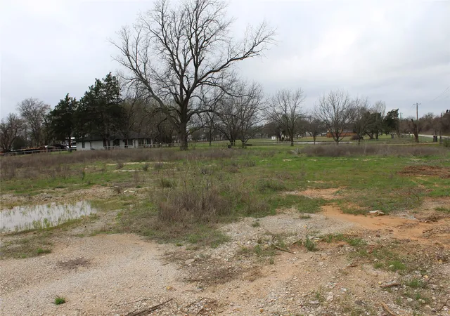 Homes for sale in Hutchins, TX | 2320 Post Oak Rd, Hutchins, TX 75141 | MLS# 21219485