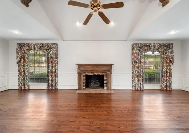 Homes for sale in Corsicana, TX | 1445 Oaklawn Dr, Corsicana, TX 75110 | MLS# 21218601