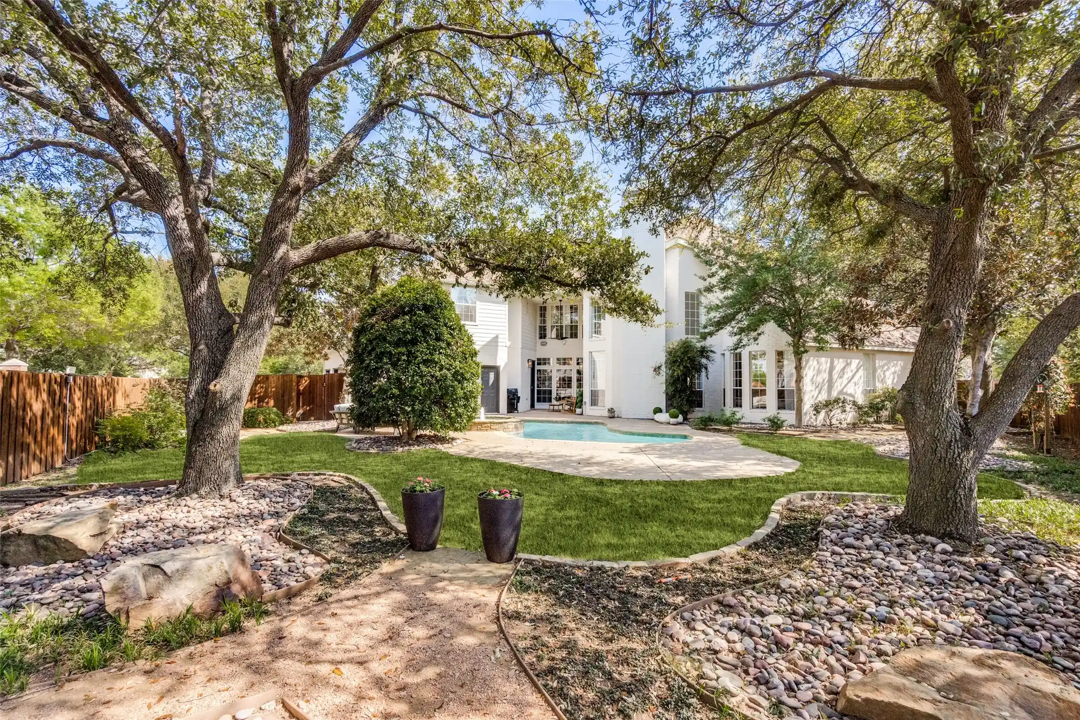 Photo 1 of Sale Pending at 6120 Canvas Back Dr, Frisco, TX 75034 | MLS# 21218531 | Listing updated on 2026-10-12