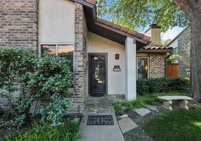 Photo 2 of Condo for sale at 14151 Montfort Dr #327, Dallas, TX 75254 | MLS# 21220619 | Listing updated on 2026-10-08