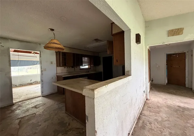 Photo 3 of Single family home for sale at 1490 County Road 44550, Paris, TX 75462 | MLS# 21221065 | Listing updated on 2026-09-16