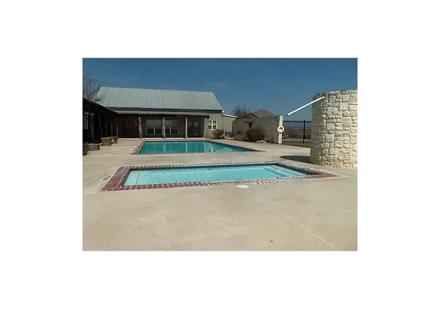 Homes for sale in Newark, TX | 196 Dodge City Trl, Newark, TX 76071 | MLS# 21218308