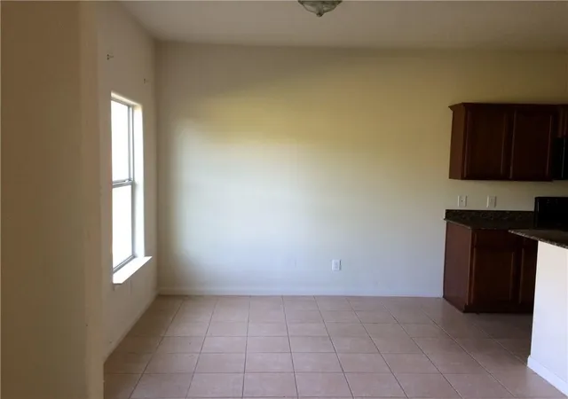Homes for sale in Newark, TX | 196 Dodge City Trl, Newark, TX 76071 | MLS# 21218308
