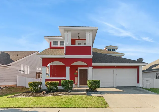 Homes for sale in Savannah, TX | 1410 Carriage Ln, Savannah, TX 76227 | MLS# 21221076