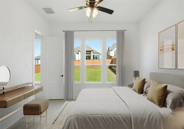 Photo 4 of Sale Pending at 7432 Wayward Wind Wy, Fort Worth, TX 76179 | MLS# 21221213 | Listing updated on 2026-08-27