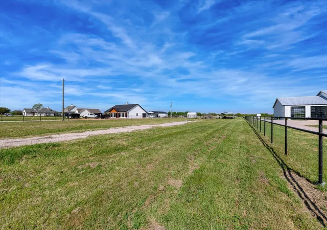 Photo 4 of Sale Pending at 2641 Bode Rd, West, TX 76691 | MLS# 21220121 | Listing updated on 2026-08-21