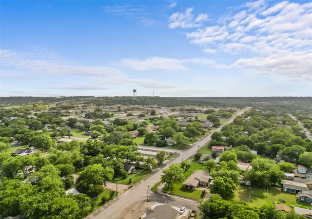 Homes for sale in Clifton, TX | 1403 W 5th St, Clifton, TX 76634 | MLS# 21221247