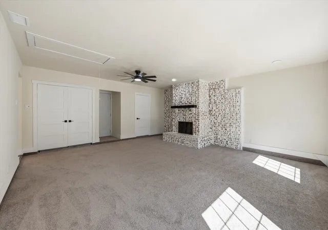 Photo 4 of Single family home for sale at 2804 Bent Tree Ln, Arlington, TX 76016 | MLS# 21221250 | Listing updated on 2026-07-28