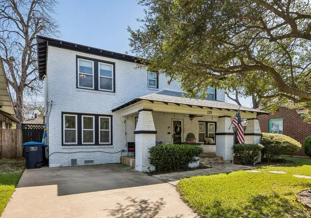 Photo 1 of Single family home for sale at 2235 Mistletoe Blvd, Fort Worth, TX 76110 | MLS# 21217888 | Listing updated on 2026-08-19