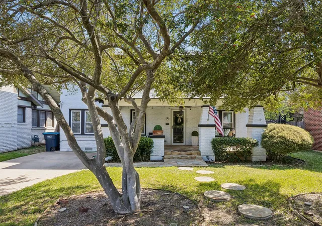 Photo 2 of Single family home for sale at 2235 Mistletoe Blvd, Fort Worth, TX 76110 | MLS# 21217888 | Listing updated on 2026-08-19