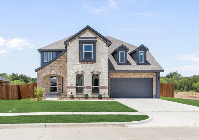 Photo 1 of Single family home for sale at 158 Creeksdie Dr, Sanger, TX 76266 | MLS# 21221151 | Listing updated on 2026-10-07