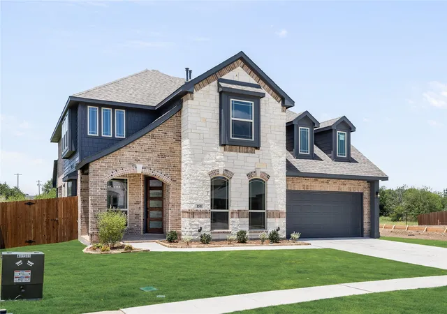 Photo 3 of Single family home for sale at 158 Creeksdie Dr, Sanger, TX 76266 | MLS# 21221151 | Listing updated on 2026-10-07