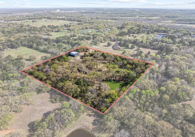 1st image of 181 Jennettes Rd, Denison, TX 75020 | MLS# 21200147
