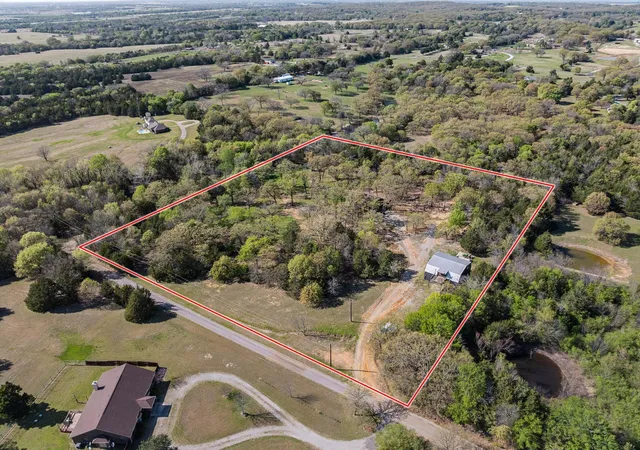 4th image of 181 Jennettes Rd, Denison, TX 75020 | MLS# 21200147