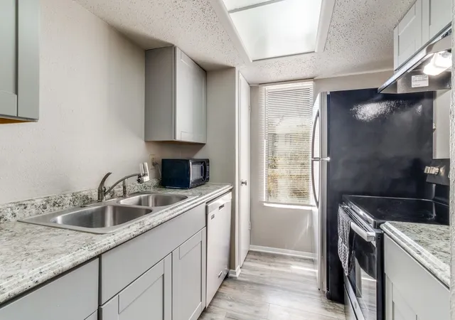 Photo 3 of Condo for sale at 7431 Holly Hill Dr #210, Dallas, TX 75231 | MLS# 21219215 | Listing updated on 2026-09-16