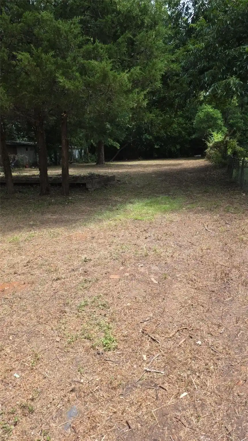 Photo 1 of Land for sale at 816 N Cottage Ave, Palestine, TX 75801 | MLS# 21208034 | Listing updated on 2026-03-28