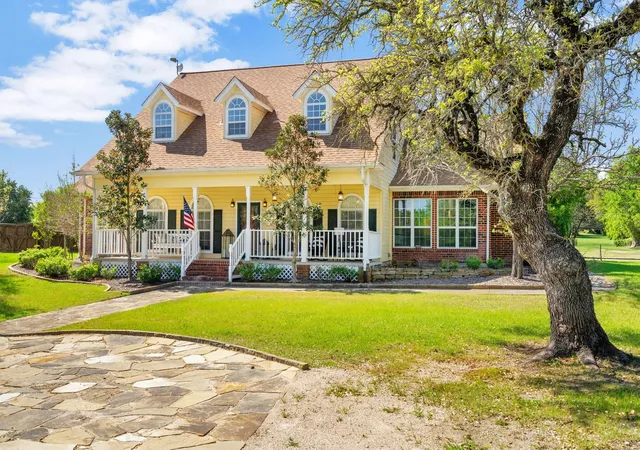 Photo 3 of Single family home for sale at 6206 S Fm 730, Azle, TX 76020 | MLS# 21221417 | Listing updated on 2026-08-27