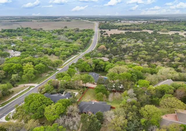 Homes for sale in Lorena, TX | 13 Timber Ridge Trl, Lorena, TX 76655 | MLS# 21221462