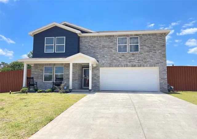 Homes for sale in Chandler, TX | 408 Parker Oaks Dr, Chandler, TX 75758 | MLS# 21216945