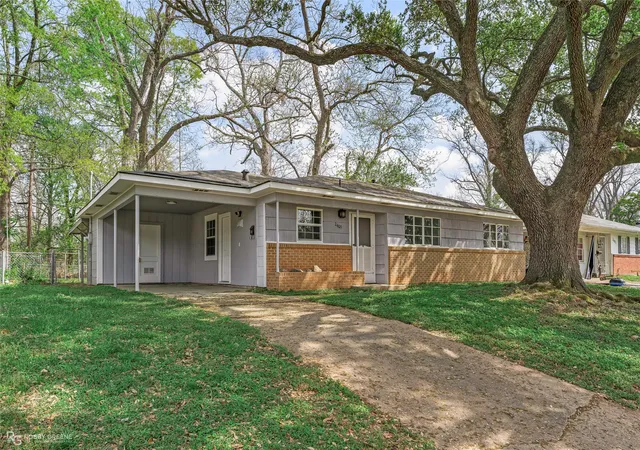 Photo 1 of Sale Pending at 2603 W Cavett Dr, Shreveport, LA 71104 | MLS# 21220943 | Listing updated on 2026-07-09