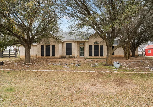 Photo 1 of Single family home for sale at 1840 Val Verde Rd, Mc Gregor, TX 76657 | MLS# 21221930 | Listing updated on 2026-08-23