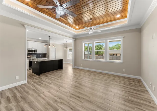 Photo 3 of Single family home for sale at 371 County Road 2462, Mineola, TX 75773 | MLS# 21221955 | Listing updated on 2026-09-23