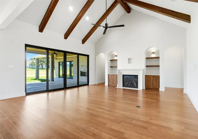 Photo 3 of Single family home for sale at 2016 Pinetree, Weatherford, TX 76087 | MLS# 21222151 | Listing updated on 2026-08-19