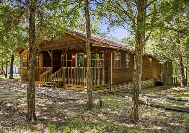 Homes for sale in Pottsboro, TX | 2003 Flowing Wells Rd, Pottsboro, TX 75076 | MLS# 21222237