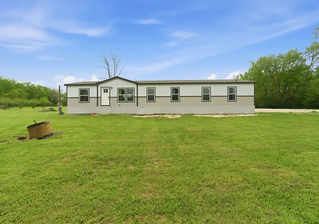 Homes for sale in Saltillo, TX | 8792 Hwy 67, Saltillo, TX 75478 | MLS# 21221906