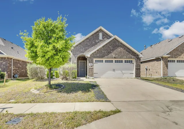Homes for sale in Glenn Heights, TX | 2609 Centurion Rd, Glenn Heights, TX 75154 | MLS# 21220431
