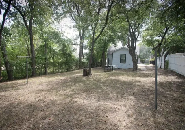 Homes for sale in Dallas, TX | 1527 Padgitt Ave, Dallas, TX 75203 | MLS# 21222471