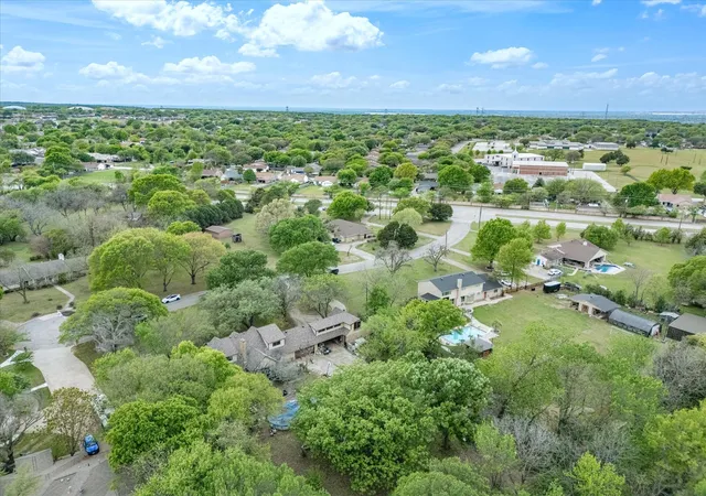 Photo 31 of Sale Pending at 1406 Braewood Pl, Duncanville, TX 75137 | MLS# 21222513 | Listing updated on 2026-07-14