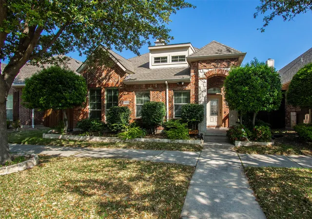 Homes for sale in Frisco, TX | 9754 Boyton Canyon Rd, Frisco, TX 75035 | MLS# 21219033