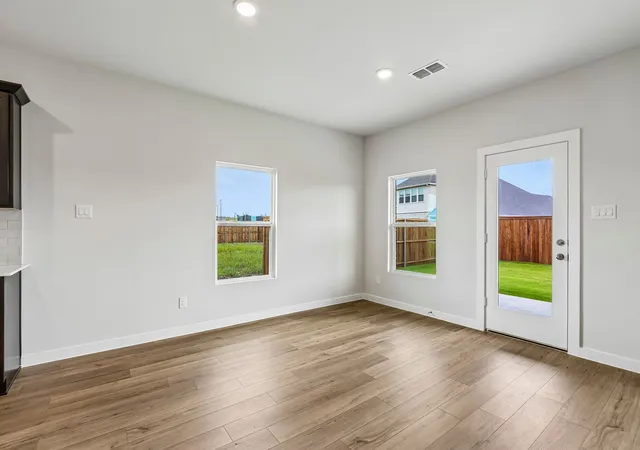 Photo 3 of Sale Pending at 1509 Xavier St, Anna, TX 75409 | MLS# 21222562 | Listing updated on 2026-10-07